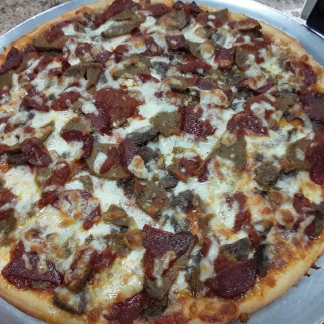 Meat Lover's Pizza (Large 16").